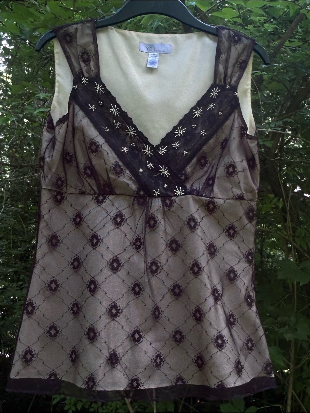 ❌SOLD❌Y2K Nine & Co. Beige Tank with Black Lace Overlay